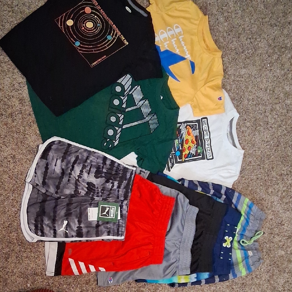 Multiple Shorts And Shirts BOYS Size 5/6 Great Condition